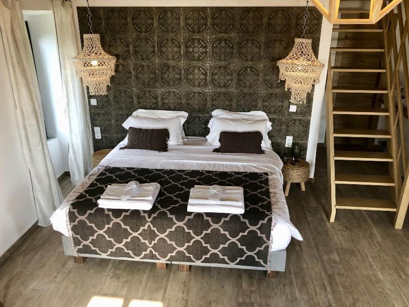 קלמאטה Villa Vager Mani Hotel מראה חיצוני תמונה