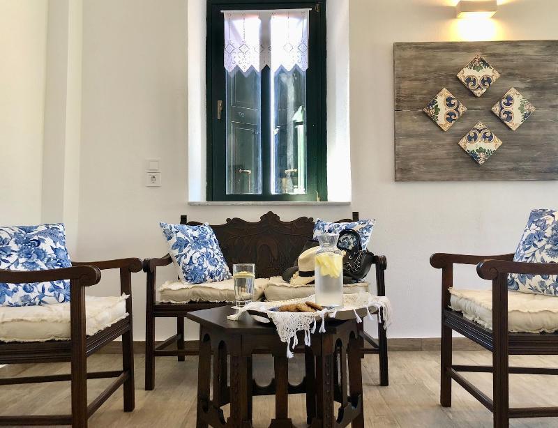 קלמאטה Villa Vager Mani Hotel מראה חיצוני תמונה