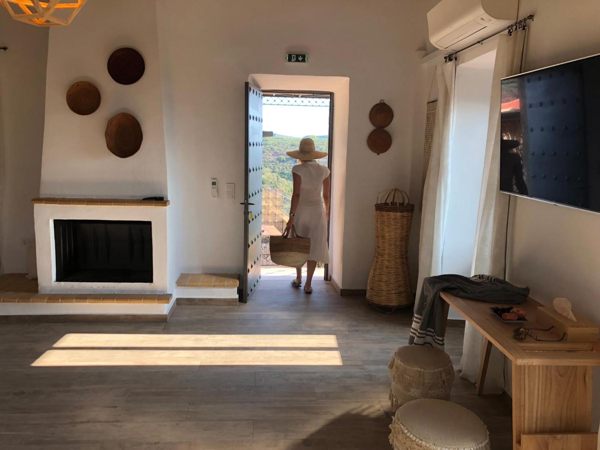 קלמאטה Villa Vager Mani Hotel מראה חיצוני תמונה