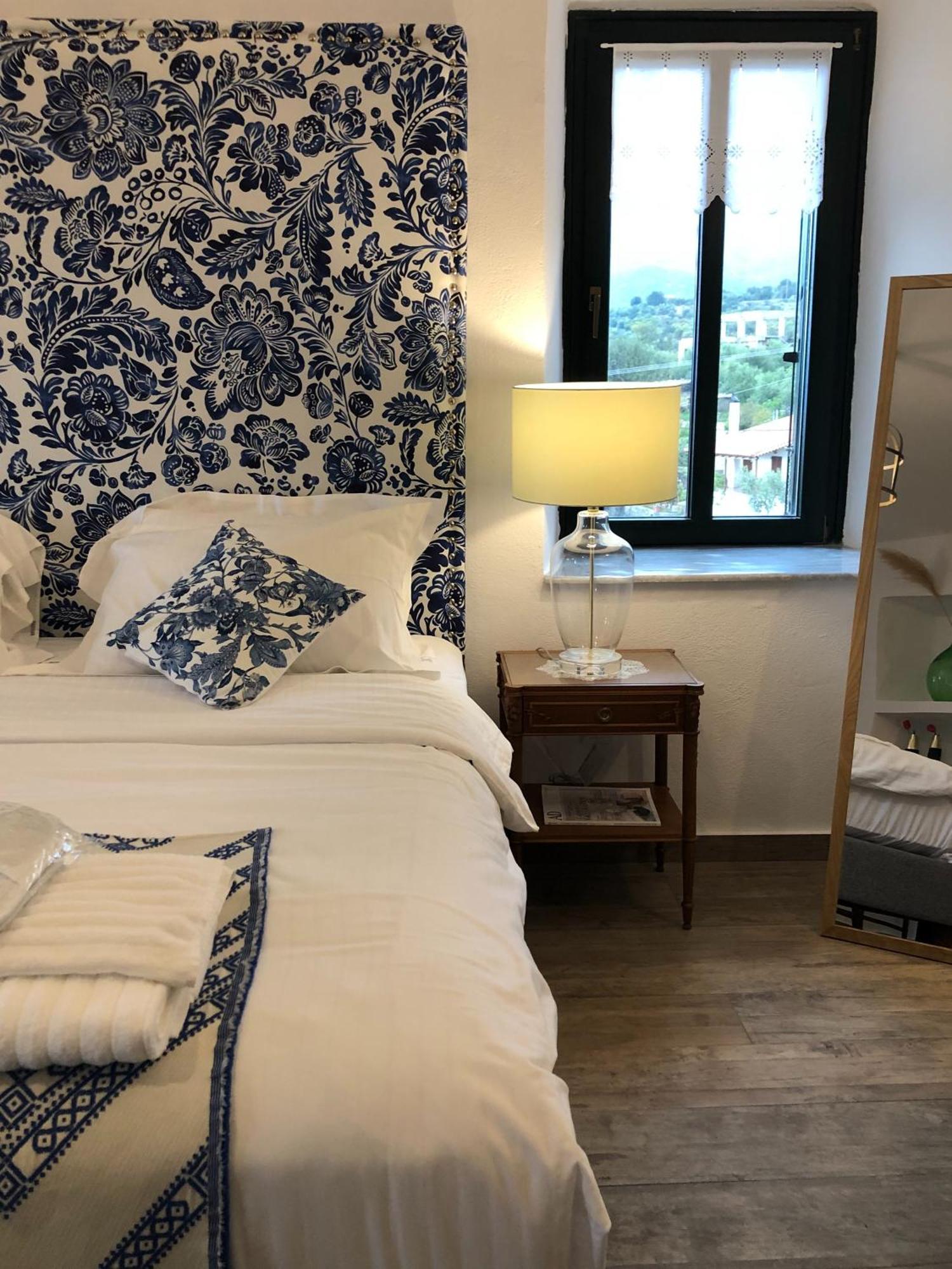 קלמאטה Villa Vager Mani Hotel מראה חיצוני תמונה