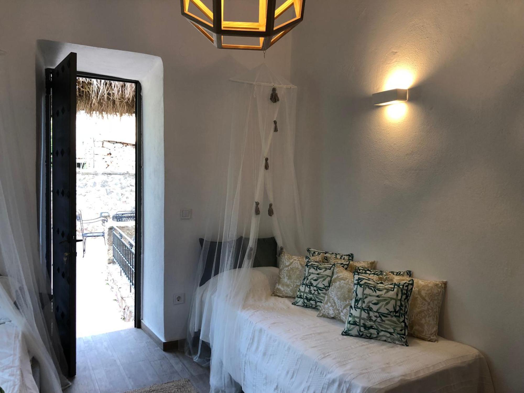 קלמאטה Villa Vager Mani Hotel מראה חיצוני תמונה