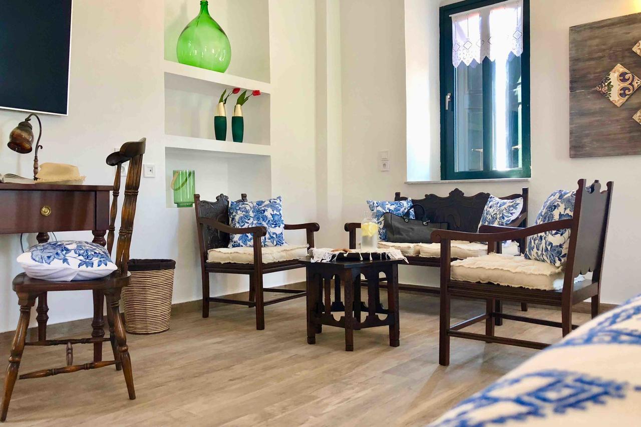 קלמאטה Villa Vager Mani Hotel מראה חיצוני תמונה